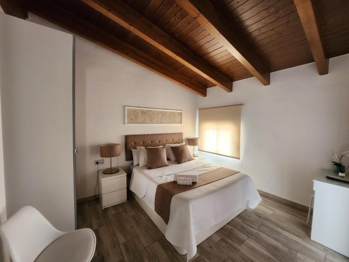 Don Leone Hotel Alginet エクステリア 写真